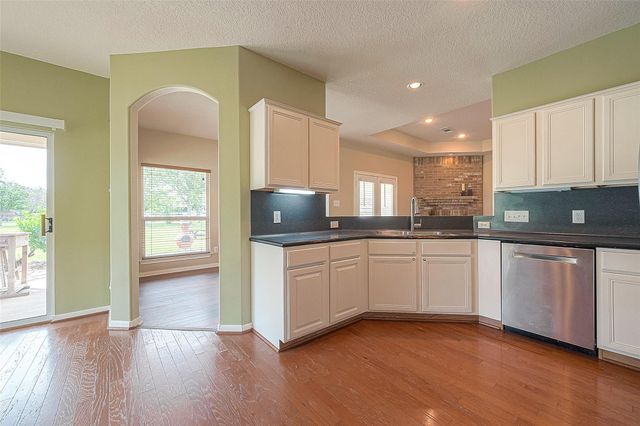 14403 Vlasta Street, Needville, TX 77461