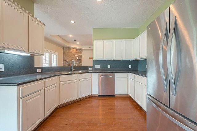 14403 Vlasta Street, Needville, TX 77461