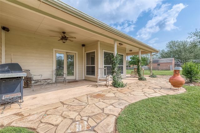 14403 Vlasta Street, Needville, TX 77461