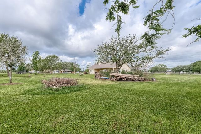 14403 Vlasta Street, Needville, TX 77461