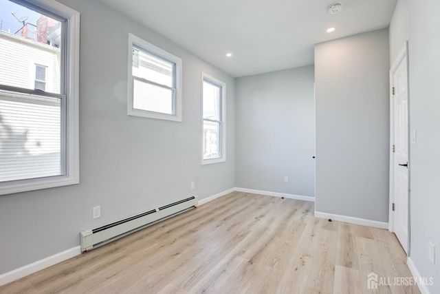 34-36 Millington Avenue 1, Newark, NJ 07108