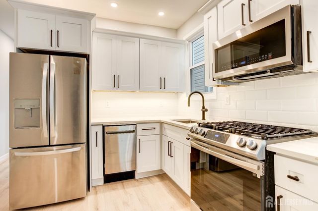 34-36 Millington Avenue 1, Newark, NJ 07108