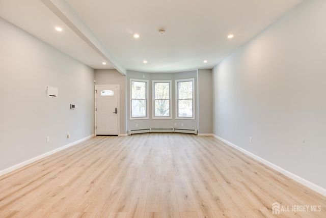 34-36 Millington Avenue 1, Newark, NJ 07108