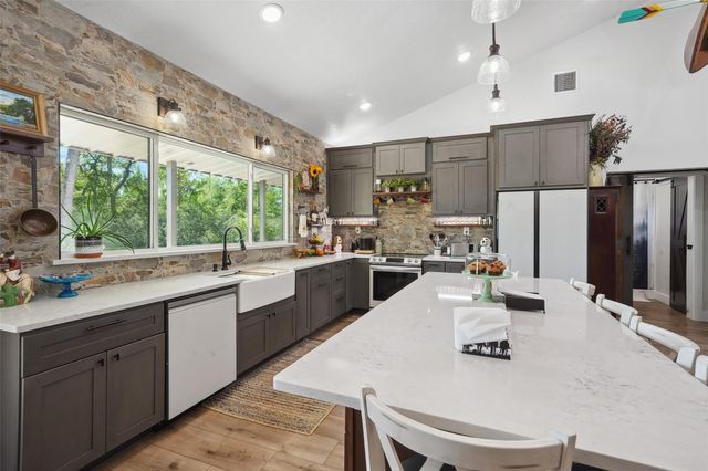 4924 County Road 4263, Marquez, TX 77865