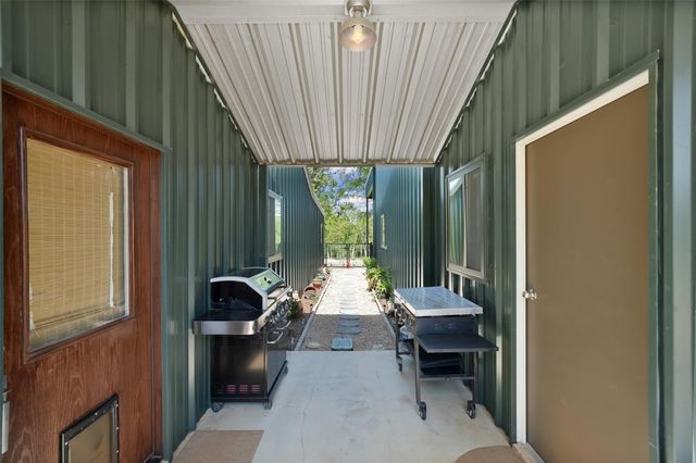 4924 County Road 4263, Marquez, TX 77865