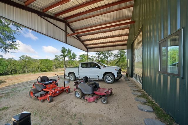 4924 County Road 4263, Marquez, TX 77865