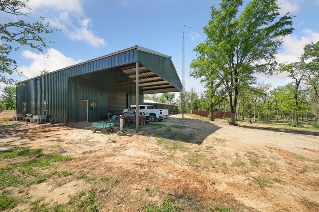 4924 County Road 4263, Marquez, TX 77865