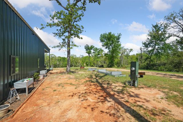 4924 County Road 4263, Marquez, TX 77865