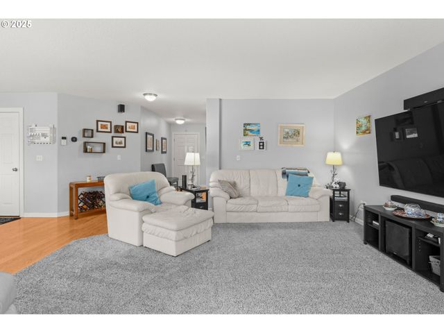 2308 Nw 7TH St, Battle Ground, WA 98604