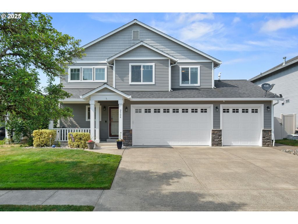 2308 Nw 7TH St, Battle Ground, WA 98604