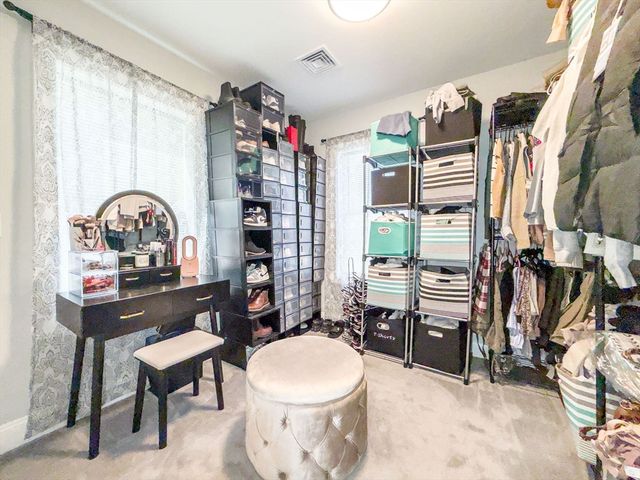 212 Main St, Fairhaven, MA 02719