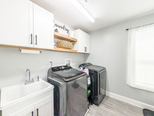 212 Main St, Fairhaven, MA 02719
