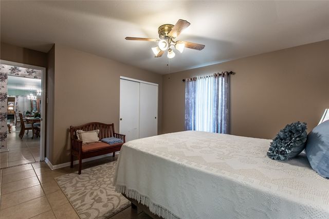 3609 Capri Dr, Corpus Christi, TX 78415