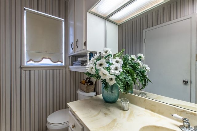 3609 Capri Dr, Corpus Christi, TX 78415