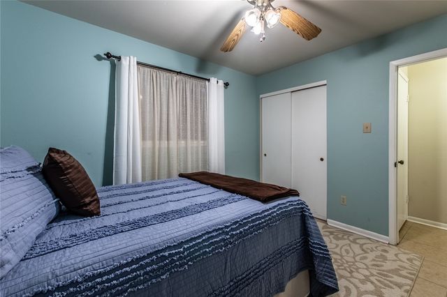 3609 Capri Dr, Corpus Christi, TX 78415