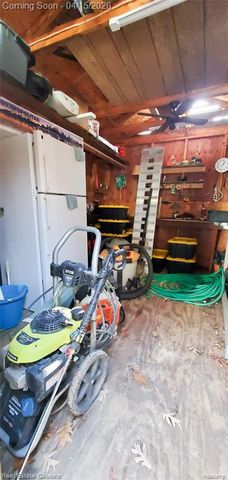 13020 Fenton Street, Fenton, MI 48430