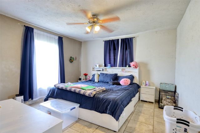 3412 Banning Street, Dallas, TX 75233