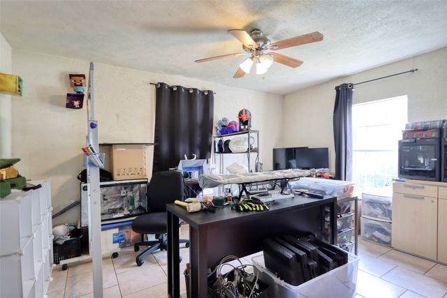 3412 Banning Street, Dallas, TX 75233