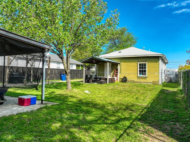 3412 Banning Street, Dallas, TX 75233