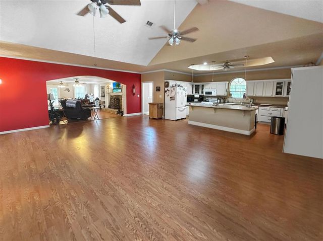 653 Ebenezer Cemetery Road, Leesville, LA 71446