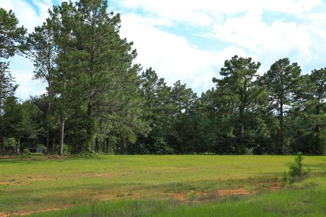653 Ebenezer Cemetery Road, Leesville, LA 71446