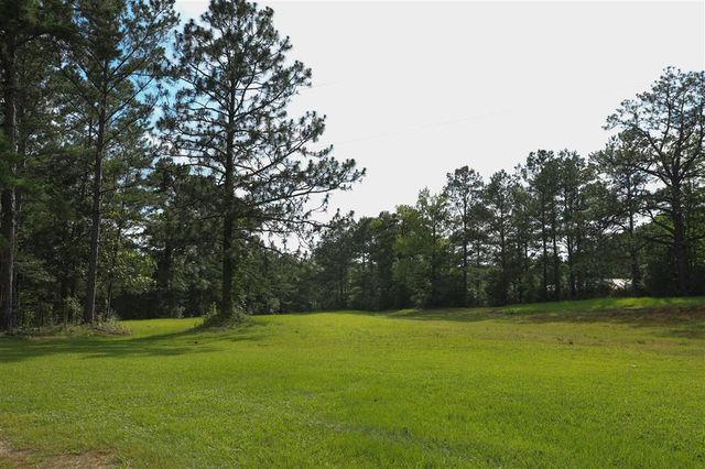653 Ebenezer Cemetery Road, Leesville, LA 71446
