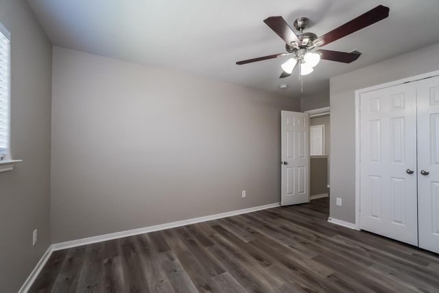 1134 Desert Oasis Lane, Rosenberg, TX 77471