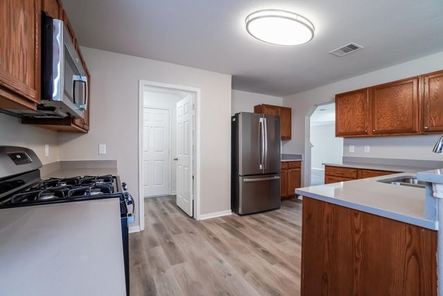 1134 Desert Oasis Lane, Rosenberg, TX 77471