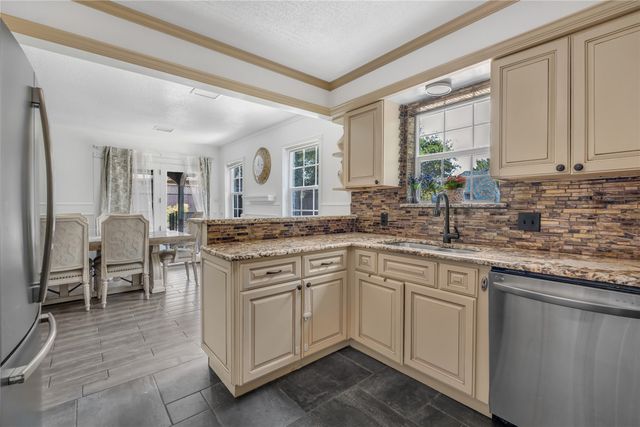 7609 Lake Highlands Drive, Fort Worth, TX 76179