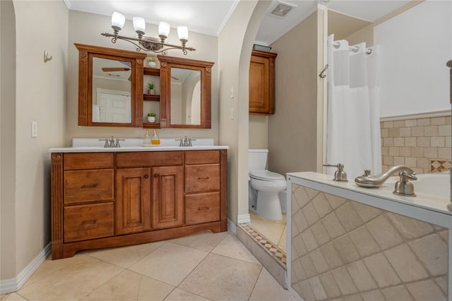 7609 Lake Highlands Drive, Fort Worth, TX 76179