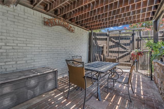 7609 Lake Highlands Drive, Fort Worth, TX 76179