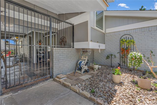 7609 Lake Highlands Drive, Fort Worth, TX 76179