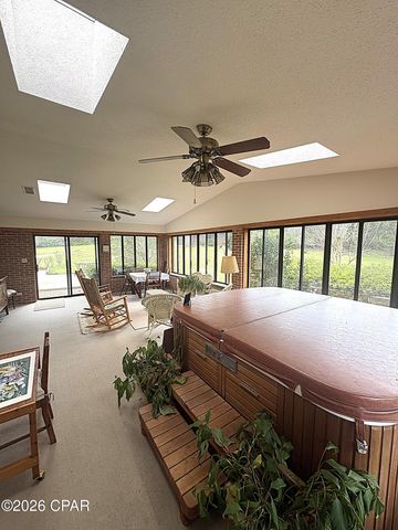 3225 5th Street, Marianna, FL 32446