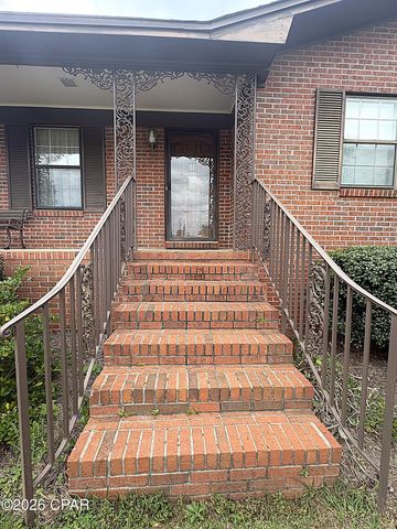 3225 5th Street, Marianna, FL 32446