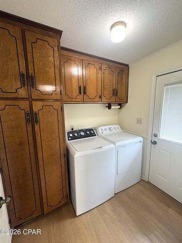 3225 5th Street, Marianna, FL 32446