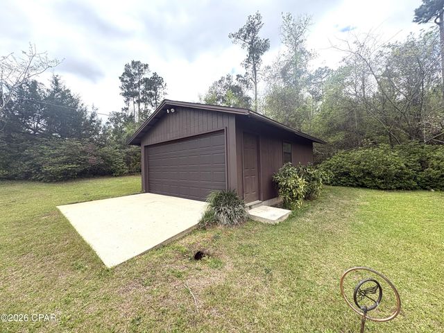 3225 5th Street, Marianna, FL 32446