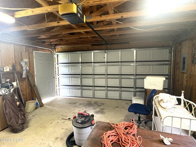 3225 5th Street, Marianna, FL 32446