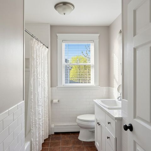 83 Packard Street, Cranston, RI 02910