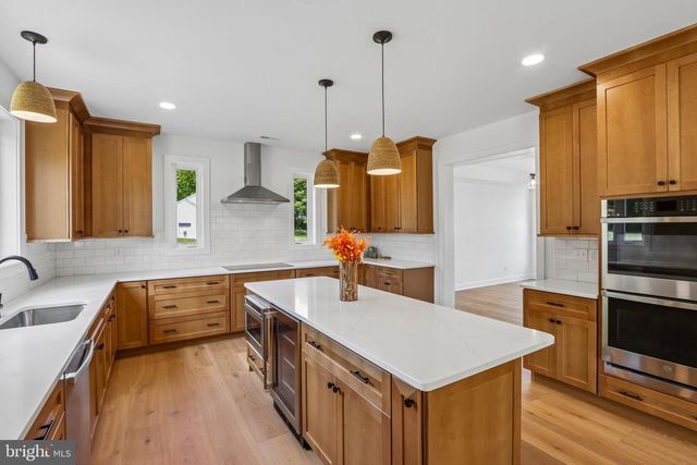 209 OLD STATE RD, Royersford, PA 19468