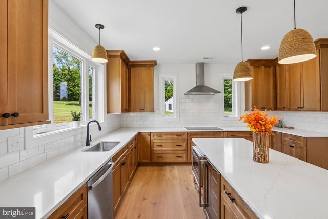 209 OLD STATE RD, Royersford, PA 19468