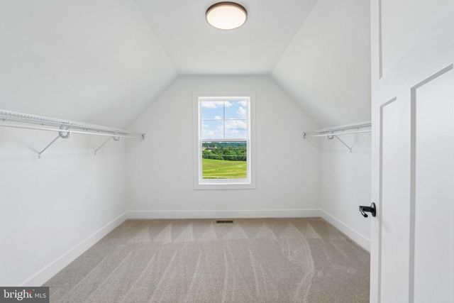 209 OLD STATE RD, Royersford, PA 19468