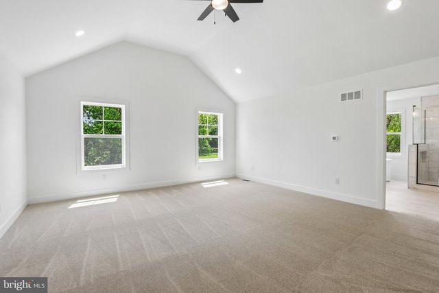209 OLD STATE RD, Royersford, PA 19468