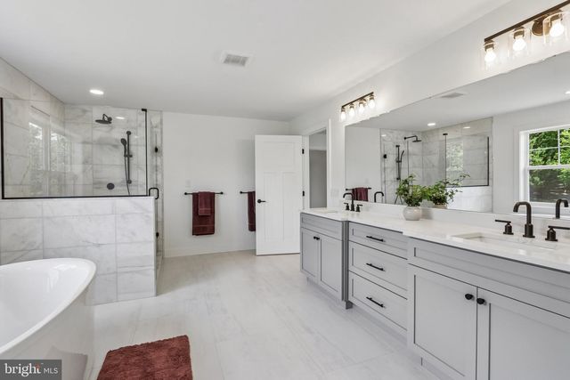 209 OLD STATE RD, Royersford, PA 19468