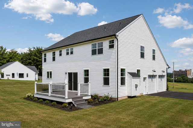 209 OLD STATE RD, Royersford, PA 19468