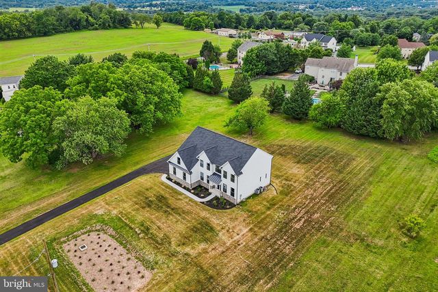 209 OLD STATE RD, Royersford, PA 19468