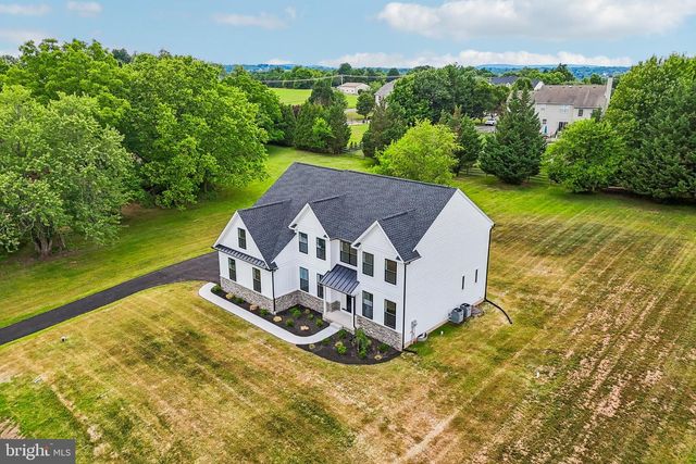 209 OLD STATE RD, Royersford, PA 19468