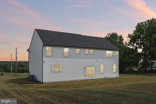 209 OLD STATE RD, Royersford, PA 19468