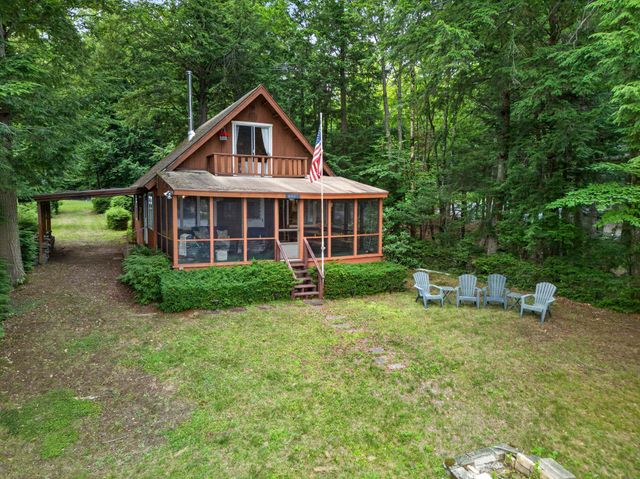 2395 Valley Road, Stoddard, NH 03464