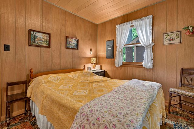2395 Valley Road, Stoddard, NH 03464
