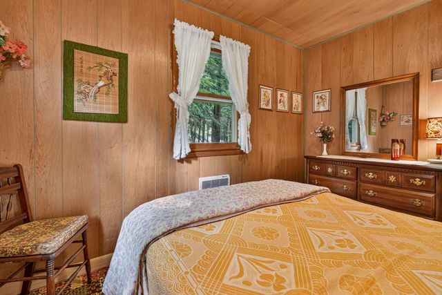 2395 Valley Road, Stoddard, NH 03464